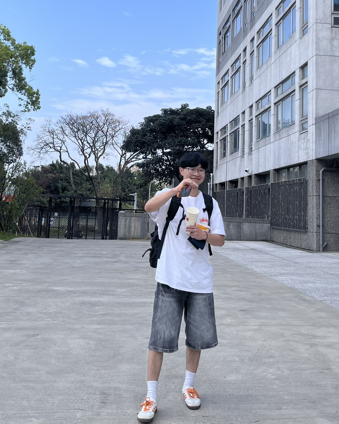 連宥丞